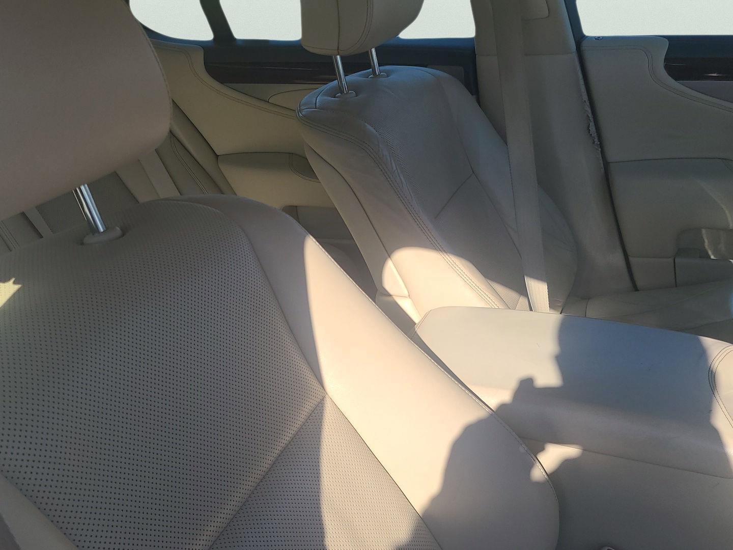 Used 2016 Lexus LS 460 image 9