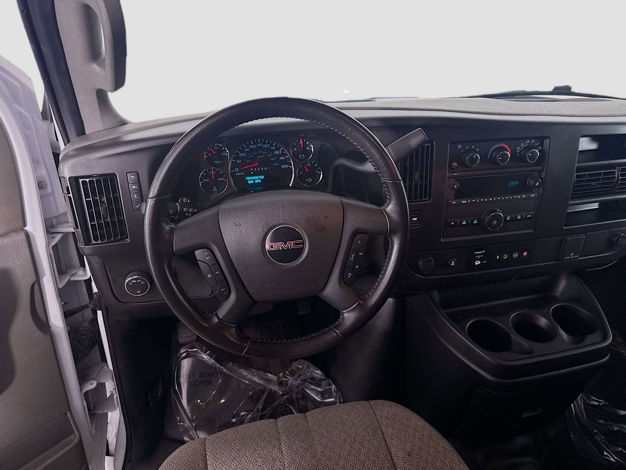 Used 2023 GMC Savana 2500 Work Van w/ Driver Convenience Package image 17