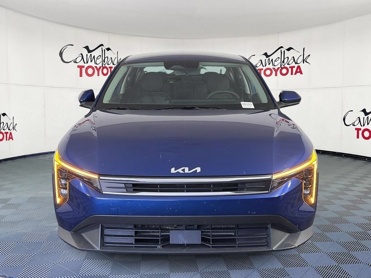 Used 2025 Kia K4 FWD image 2