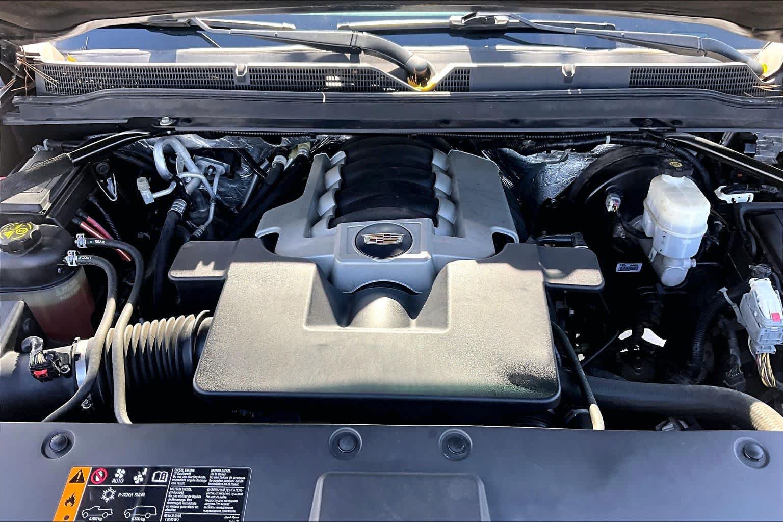 Used 2018 Cadillac Escalade ESV Luxury RWD image 32