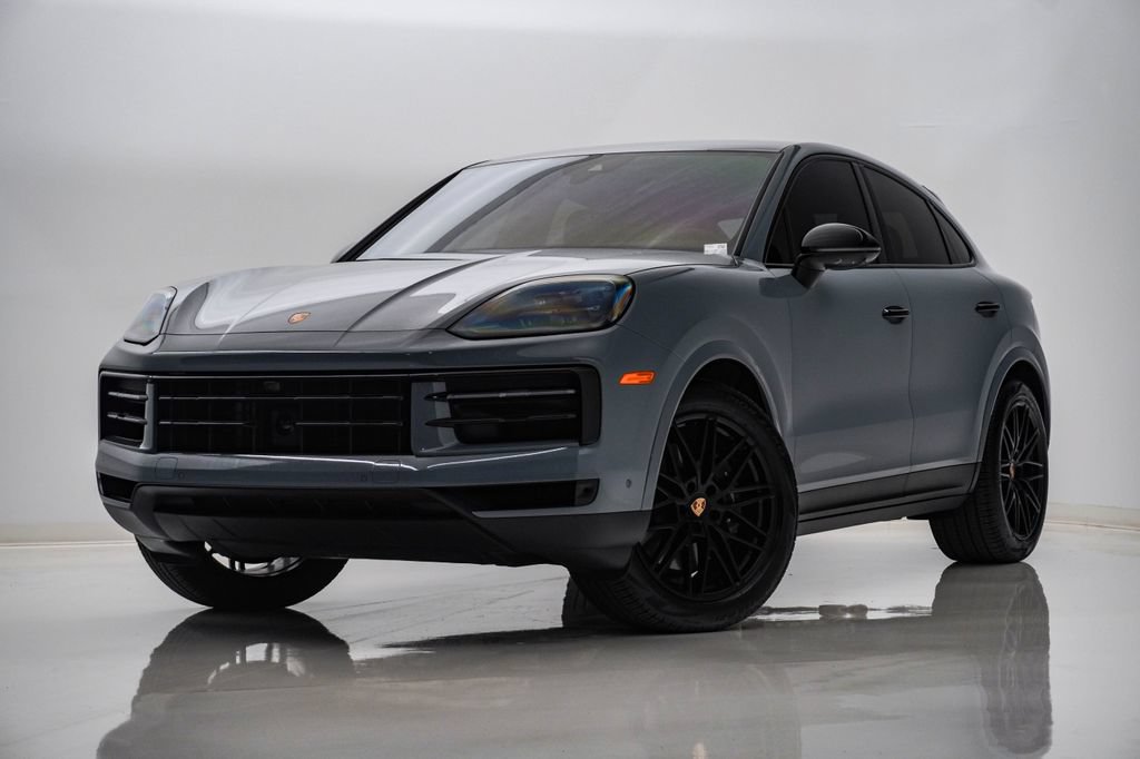 Certified 2025 Porsche Cayenne Coupe AWD/4WD image 1