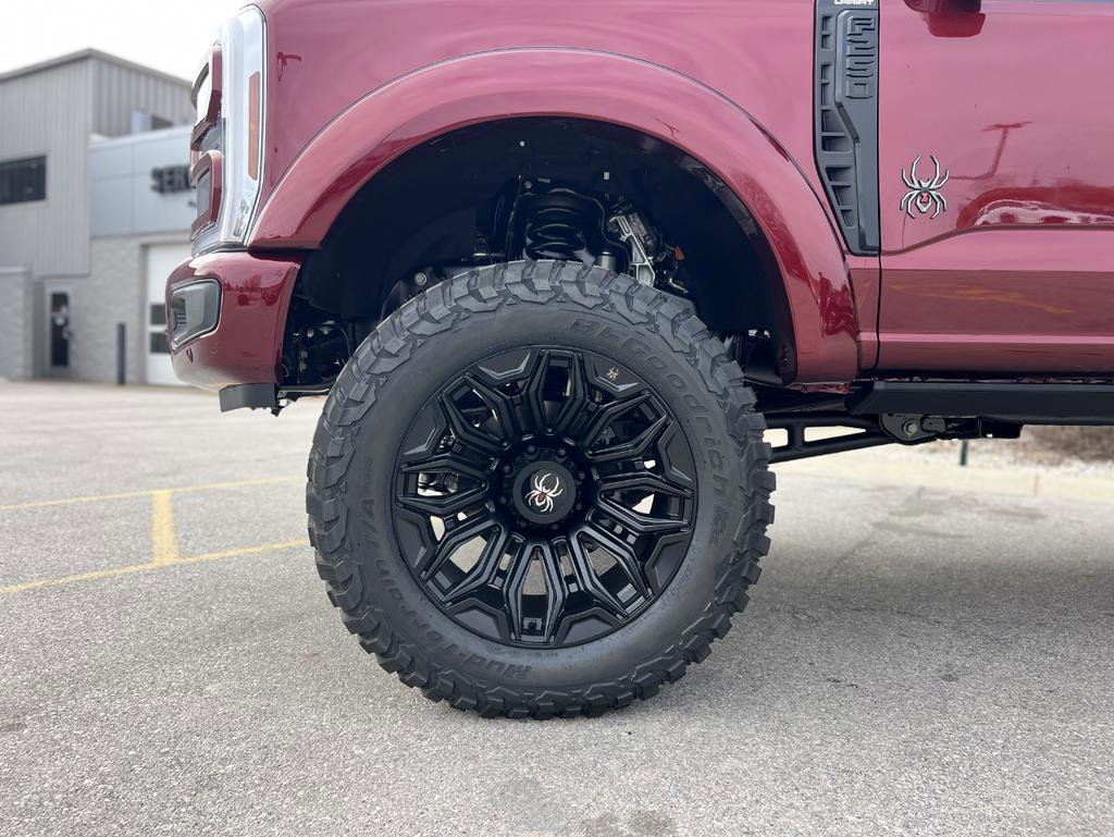 New 2026 Ford F250 Lariat w/ Black Appearance Package image 12