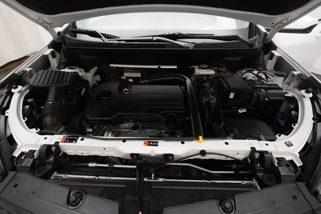 Certified 2023 Chevrolet Equinox LT image 3