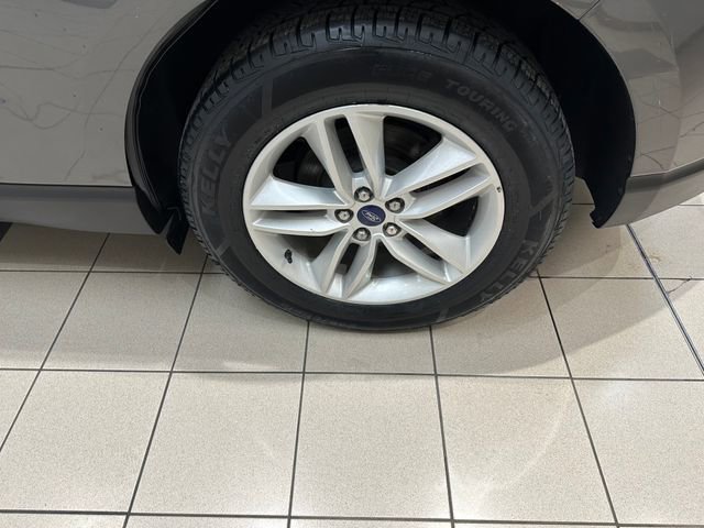 Used 2018 Ford Edge SEL w/ Equipment Group 201A image 27