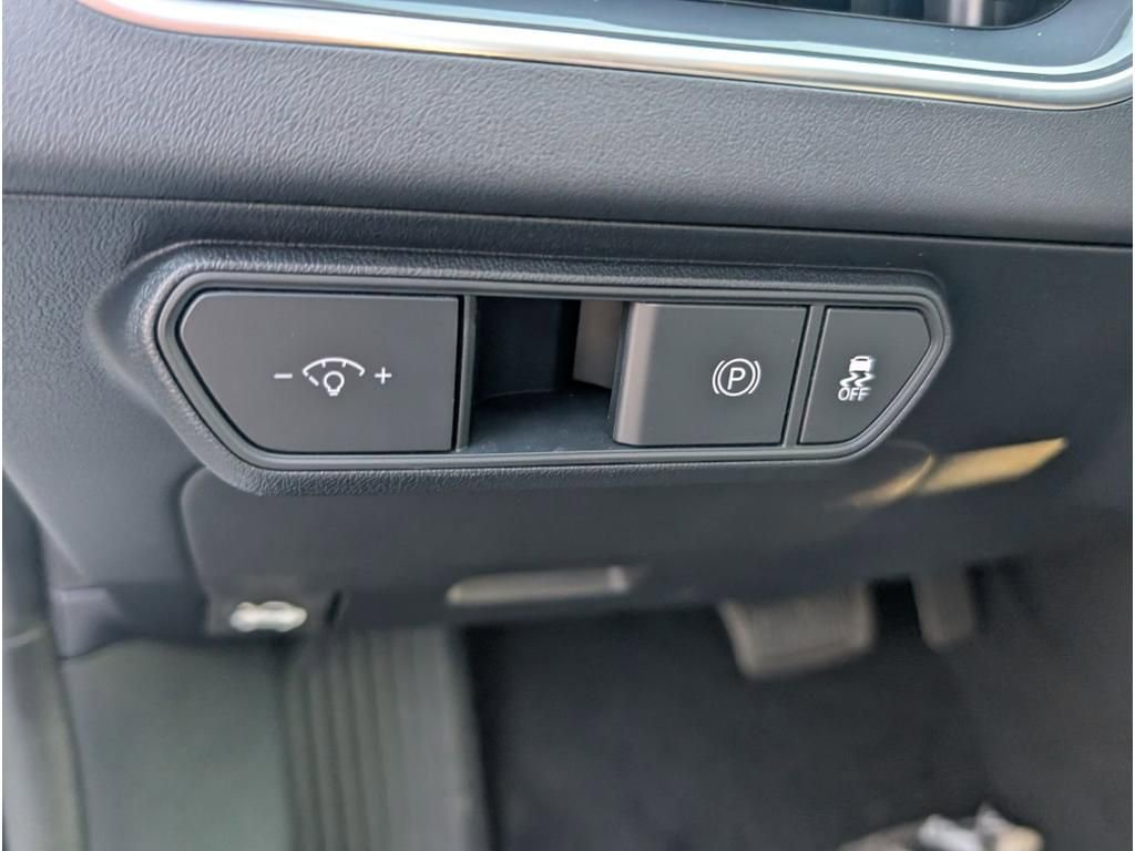 New 2025 Kia K4 EX image 16