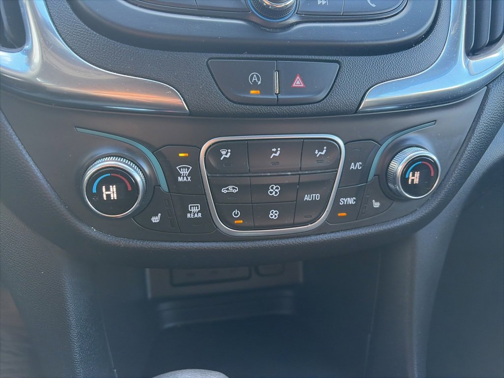 Certified 2024 Chevrolet Equinox LT w/ LPO, Floor Liner Package image 31