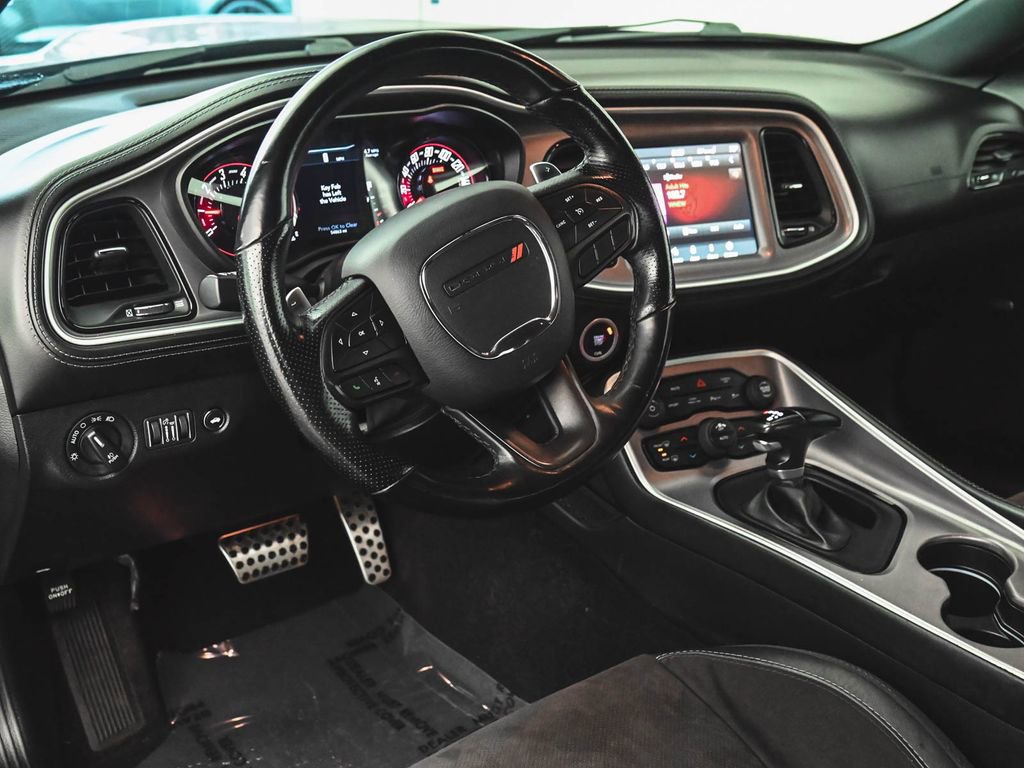 Used 2022 Dodge Challenger GT w/ Plus Package image 12