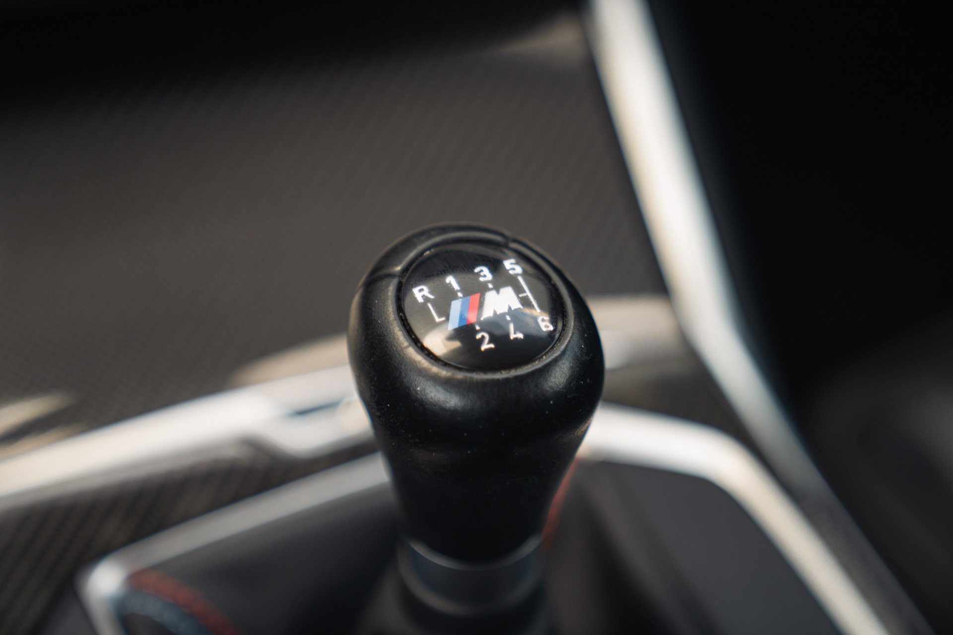 Used 2024 BMW M2 w/ Carbon Package RWD image 5