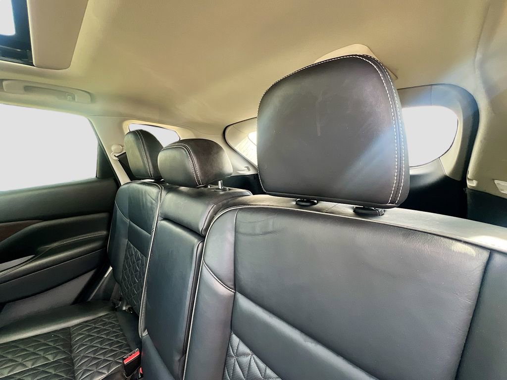 Used 2019 Nissan Murano Platinum w/ Cargo Package AWD/4WD image 28
