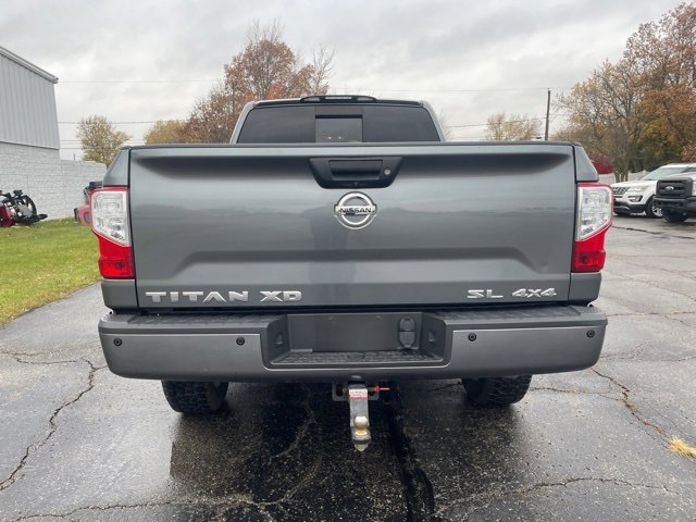 Used 2018 Nissan Titan SL w/ Chrome Package image 11
