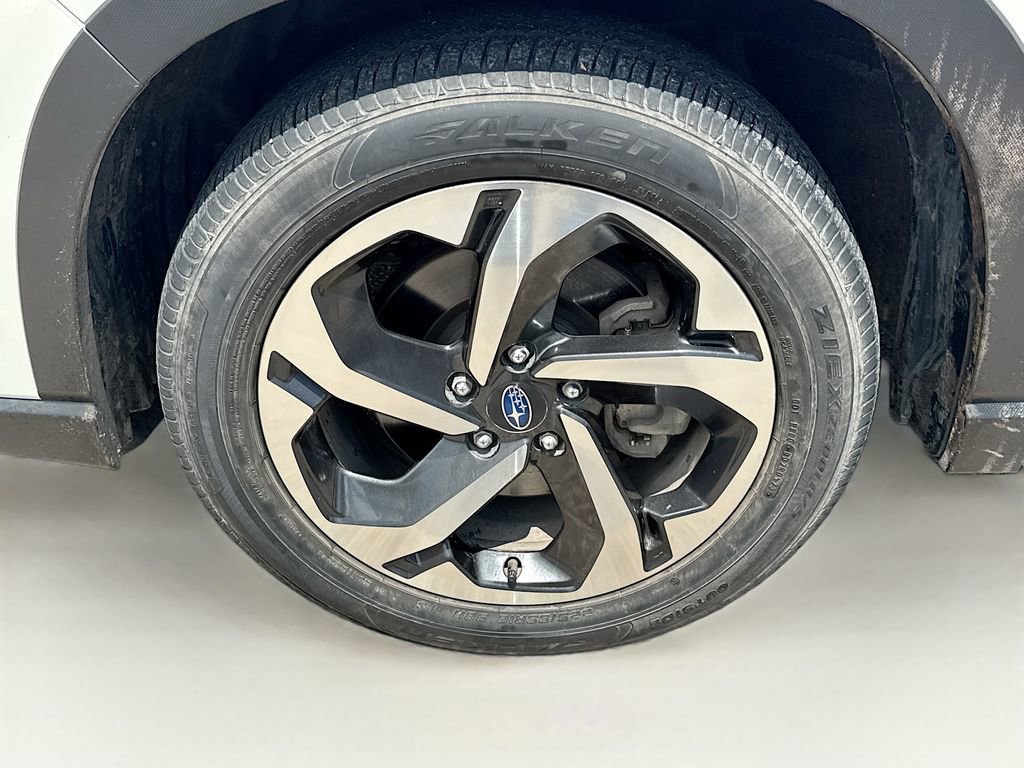 Certified 2023 Subaru Forester Touring AWD/4WD image 41