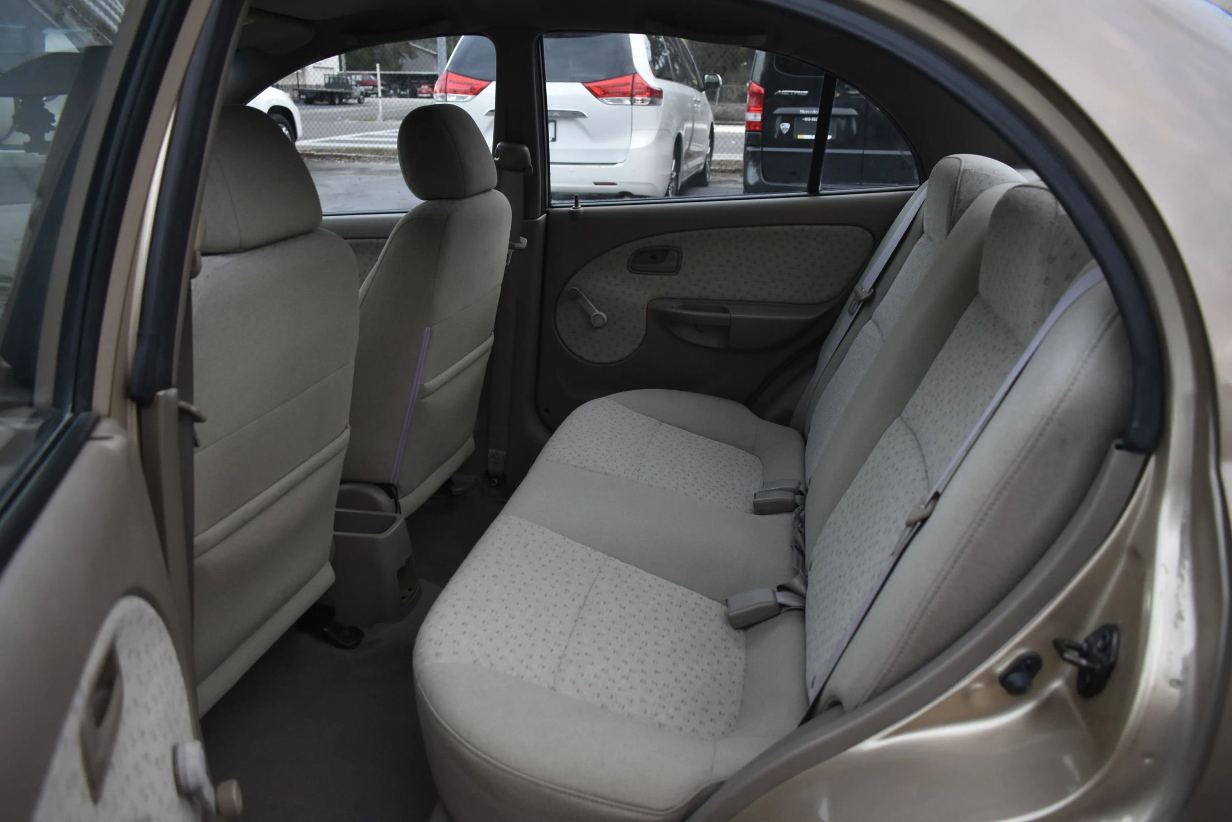 Used 2005 Kia Rio Sedan image 14