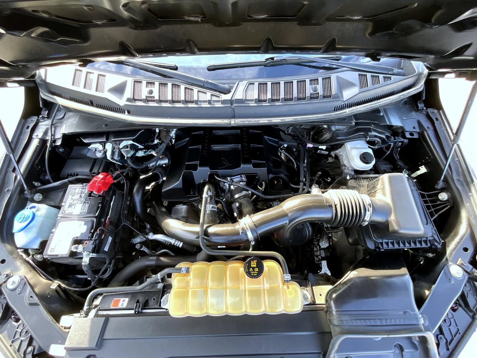 Used 2018 Ford F150 XL w/ Equipment Group 101A Mid AWD/4WD image 25