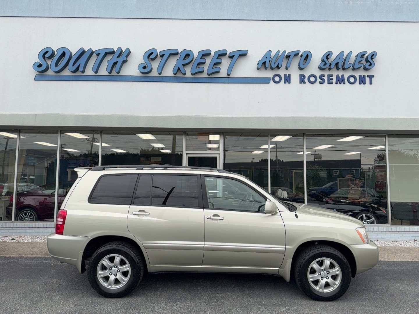 Used 2003 Toyota Highlander 4WD V6 w/ Appearance Pkg
