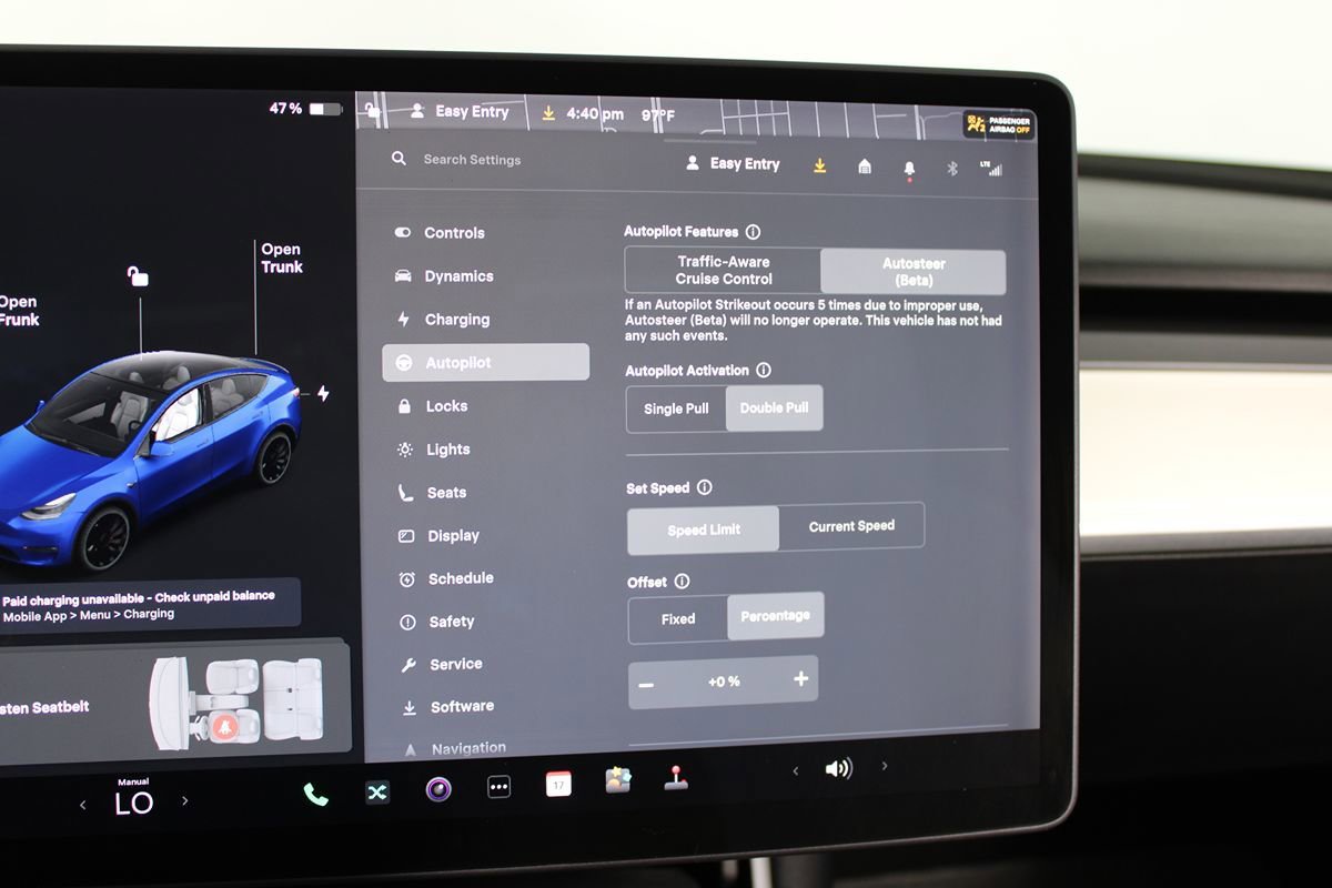 Used 2021 Tesla Model Y Performance AWD/4WD image 18
