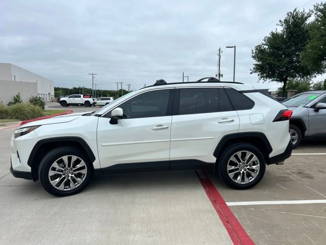 Used 2022 Toyota RAV4 Limited w/ Limited Grade Weather Package AWD/4WD image 7