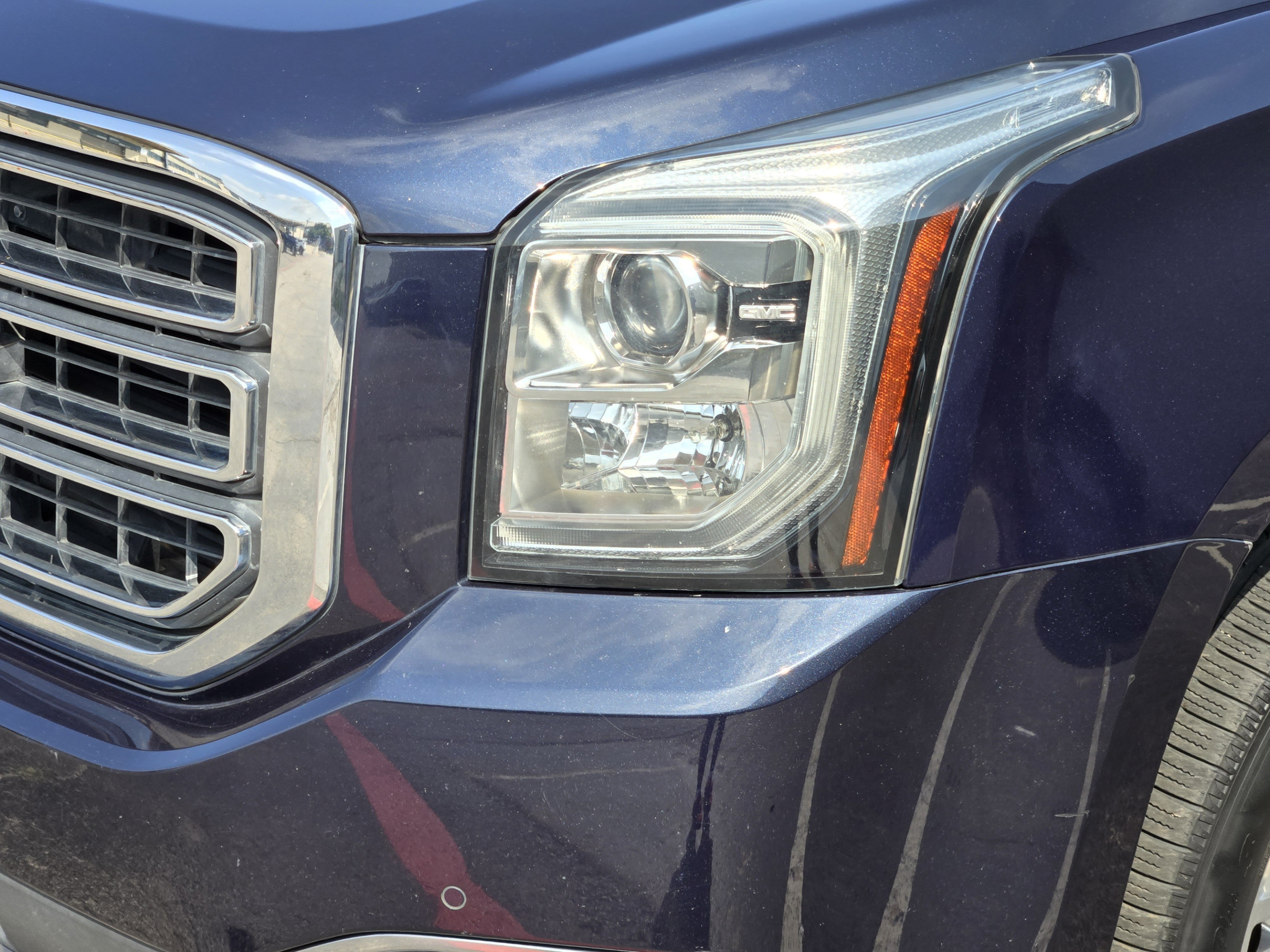 Used 2019 GMC Yukon SLT RWD image 34
