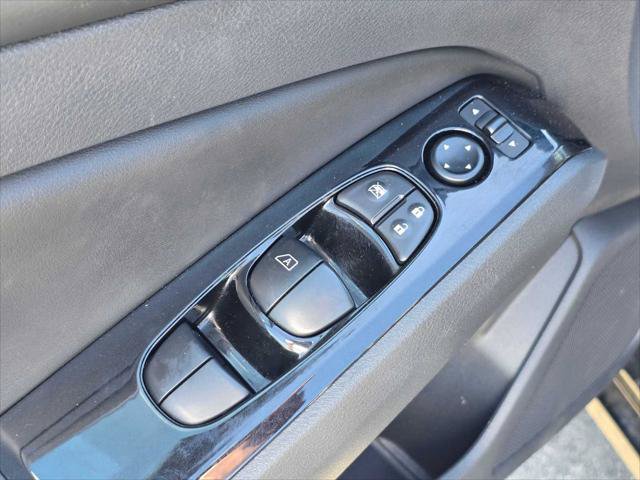 Used 2024 Nissan Altima 2.5 SR AWD/4WD image 23