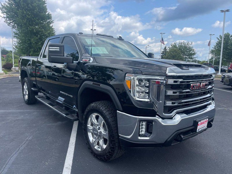 Used 2022 GMC Sierra 2500 SLE w/ SLE Value Package; AWD/4WD image 2