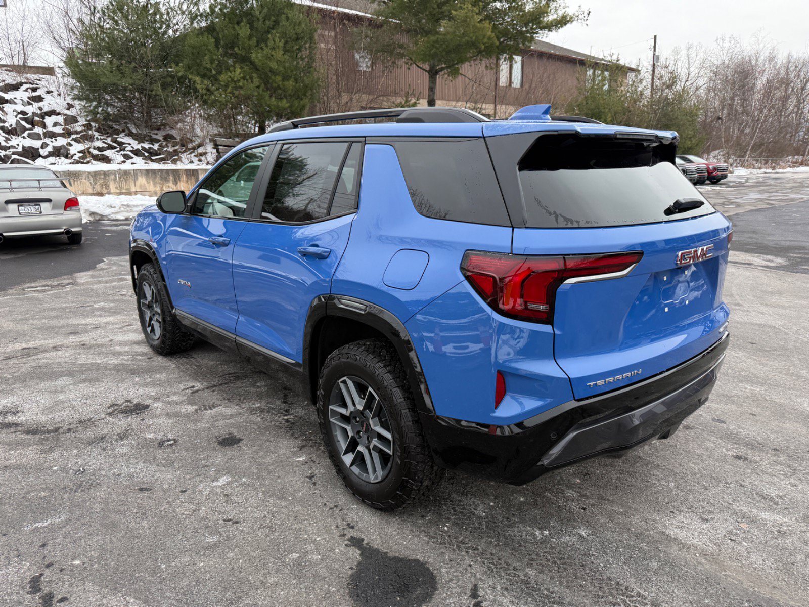New 2026 GMC Terrain AT4 AWD/4WD image 3