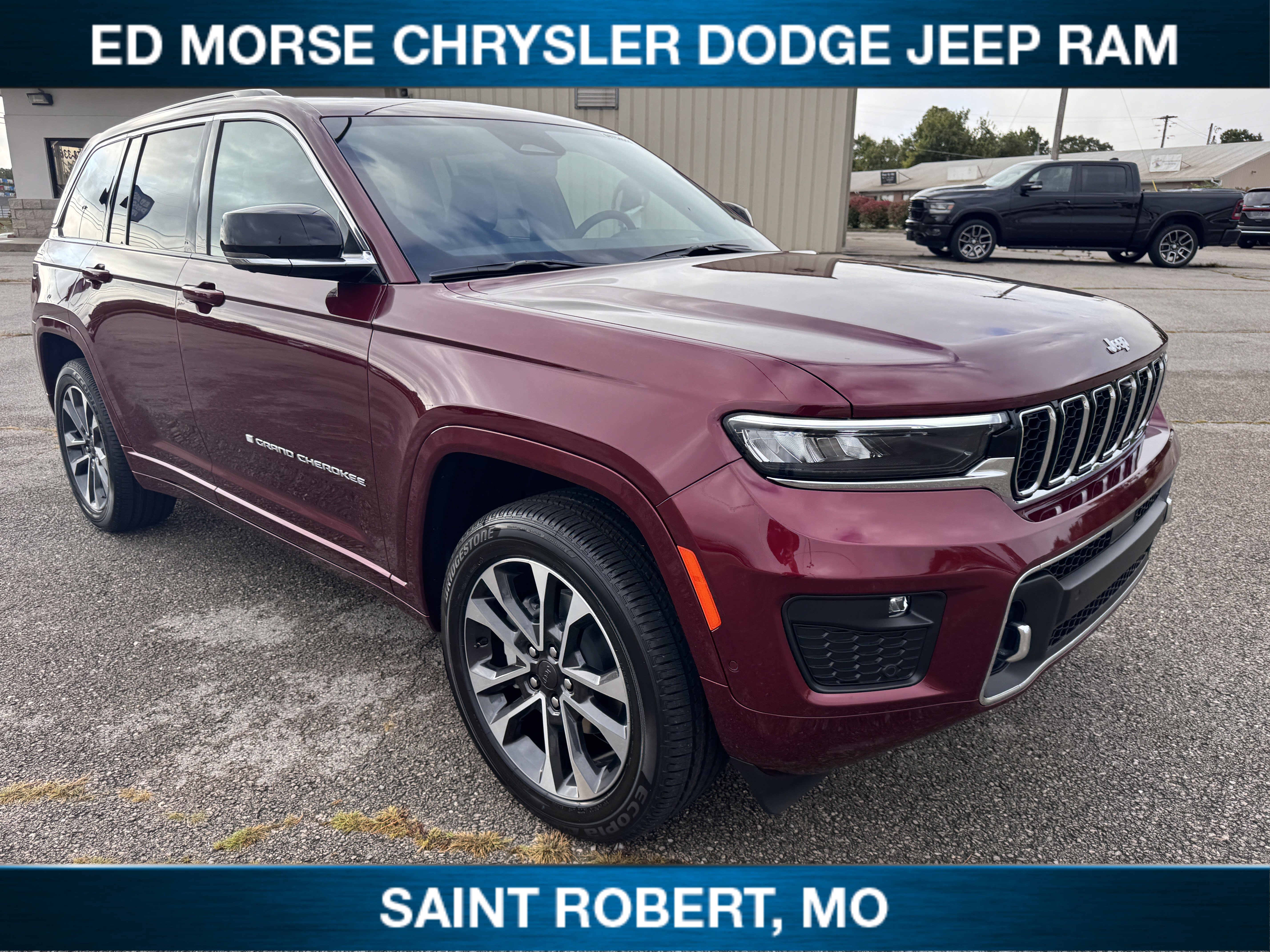 New 2025 Jeep Grand Cherokee Overland w/ Adv Protech Group III image 4