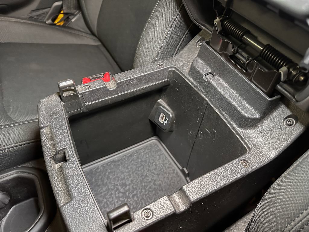 Used 2019 Jeep Wrangler Unlimited Sport S AWD/4WD image 43