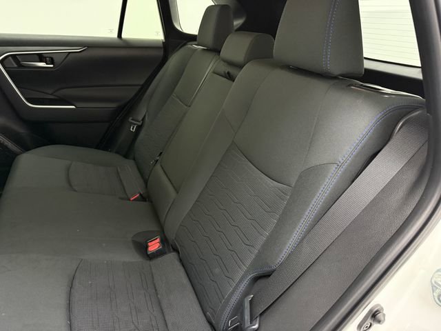 Used 2024 Toyota RAV4 SE w/ Convenience Package image 35