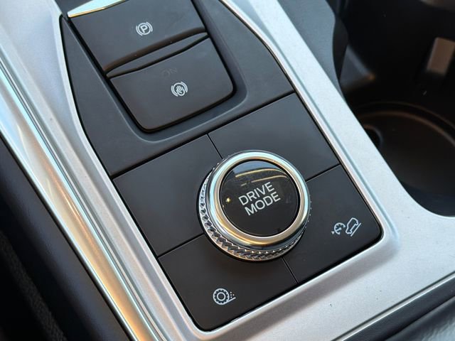 Used 2022 Ford Explorer XLT w/ Equipment Group 202A image 30