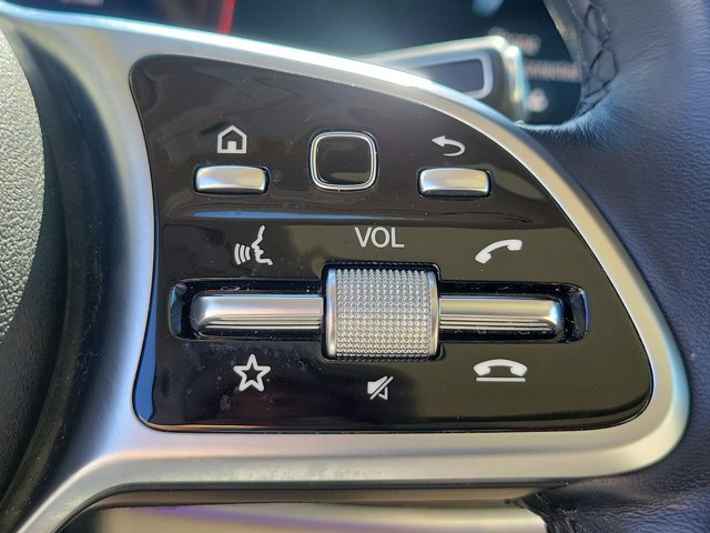 Used 2022 Mercedes-Benz GLS 450 4MATIC image 26