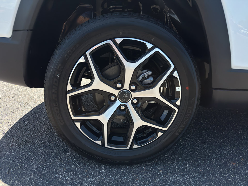 New 2026 Jeep Compass Limited AWD/4WD image 10