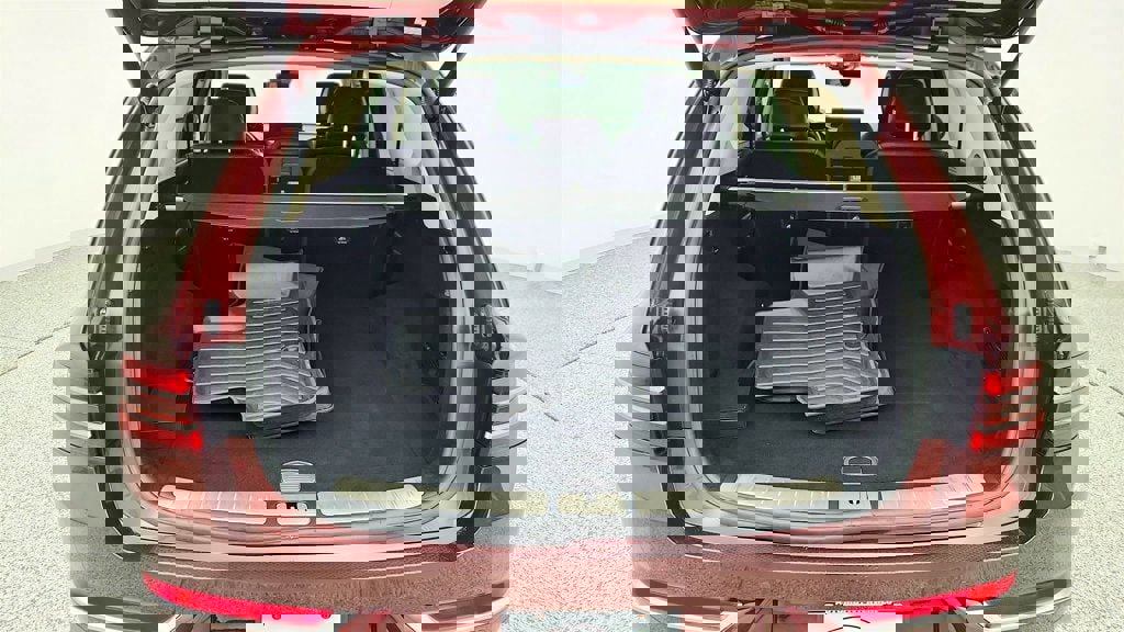 Used 2021 Genesis GV80 2.5T w/ Prestige Package 05 image 24