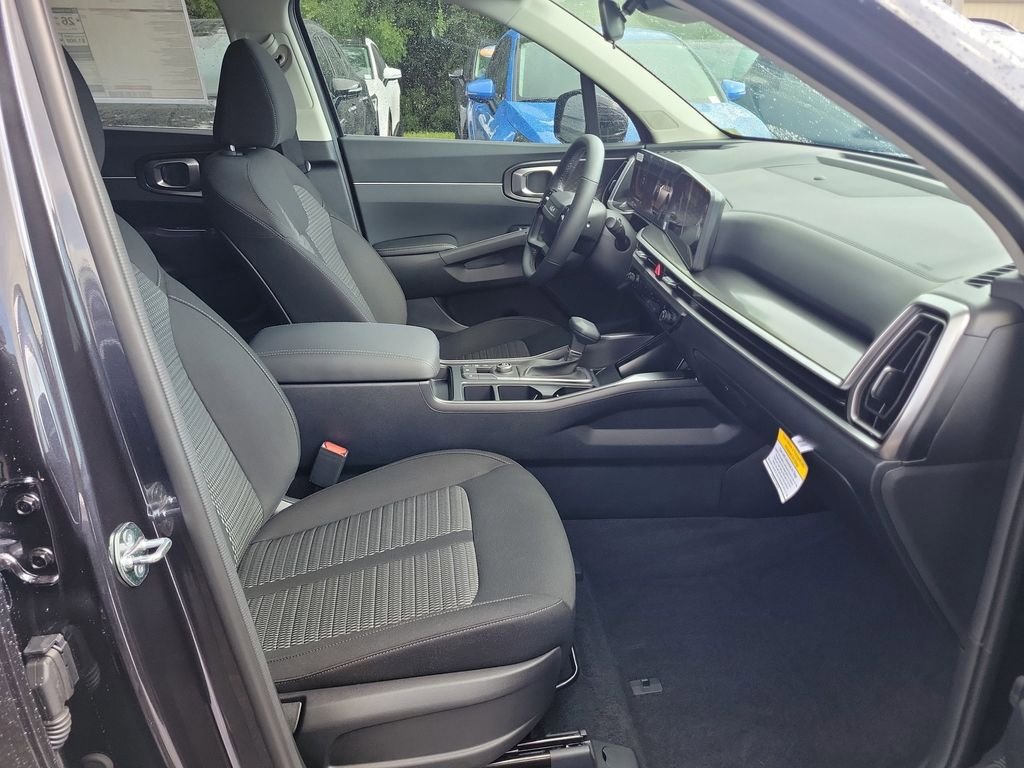 New 2026 Kia Sorento LX FWD image 7