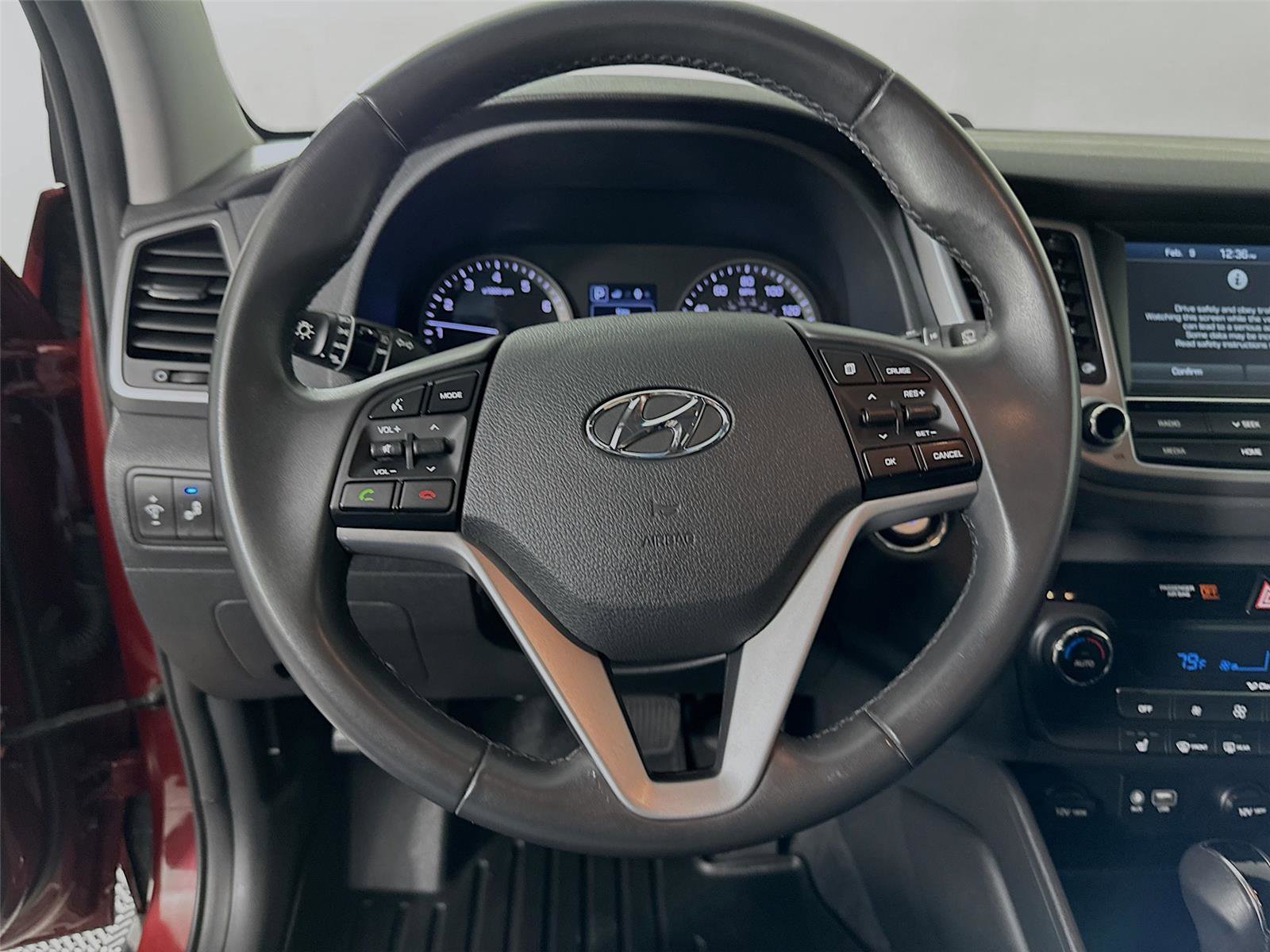 Used 2018 Hyundai Tucson Sport image 12