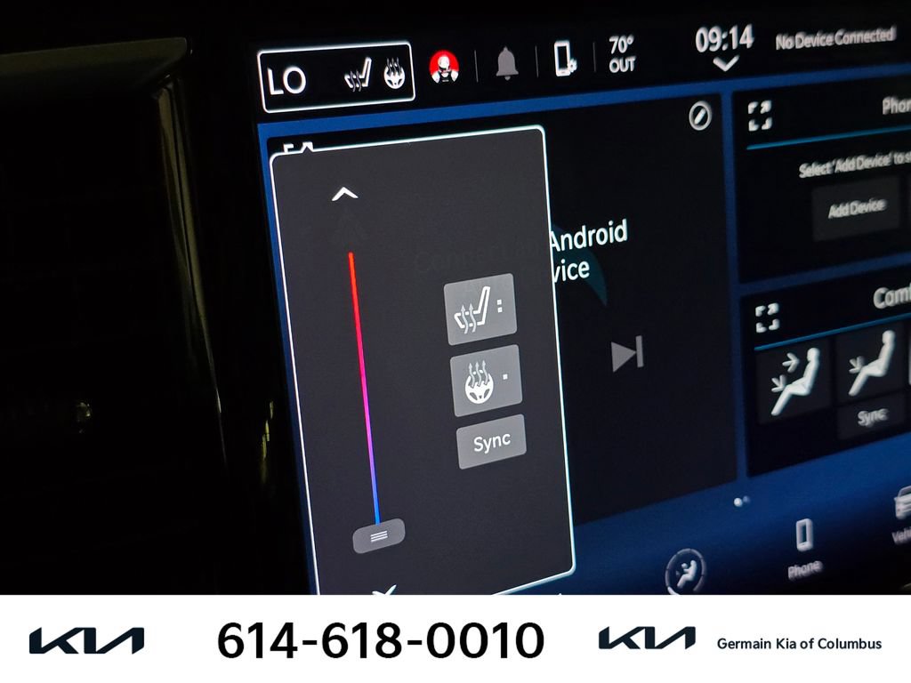 Used 2022 Chrysler Pacifica Touring-L FWD image 32