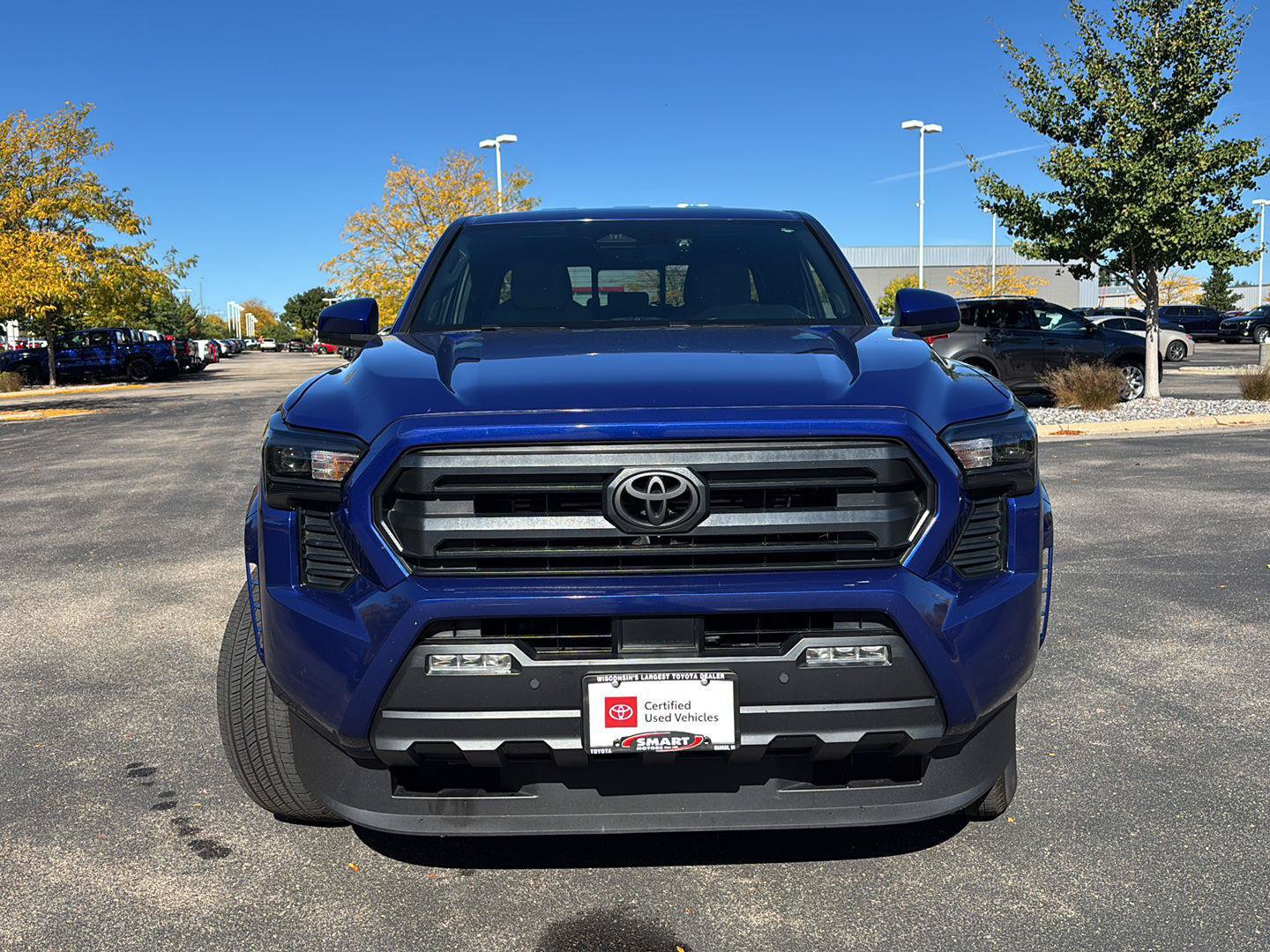 Used 2024 Toyota Tacoma SR5 AWD/4WD image 6