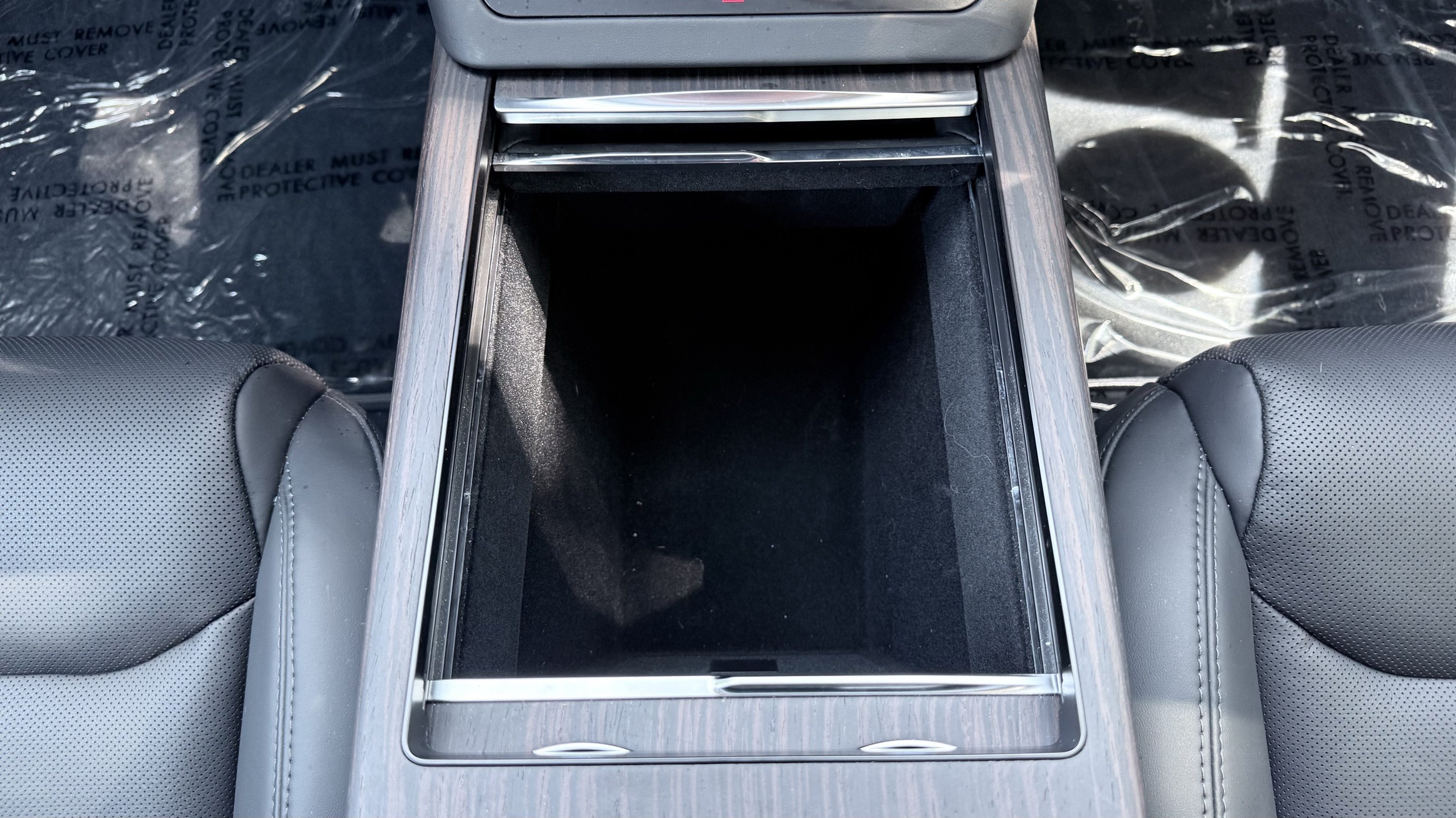 Used 2025 Tesla Model S AWD/4WD image 64