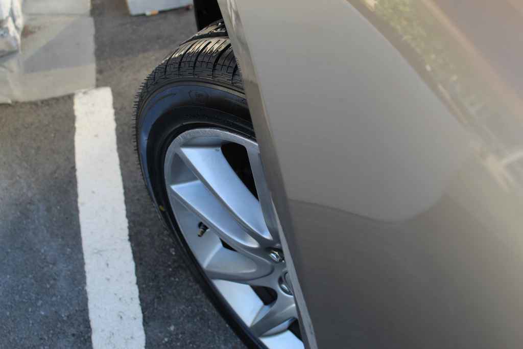 Used 2016 Lincoln MKZ AWD image 30