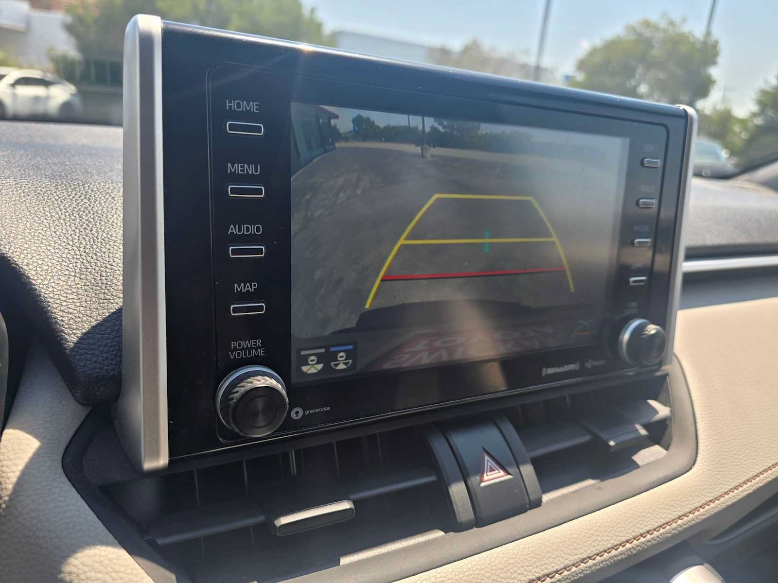 Used 2020 Toyota RAV4 XLE w/ Convenience Package AWD/4WD image 29