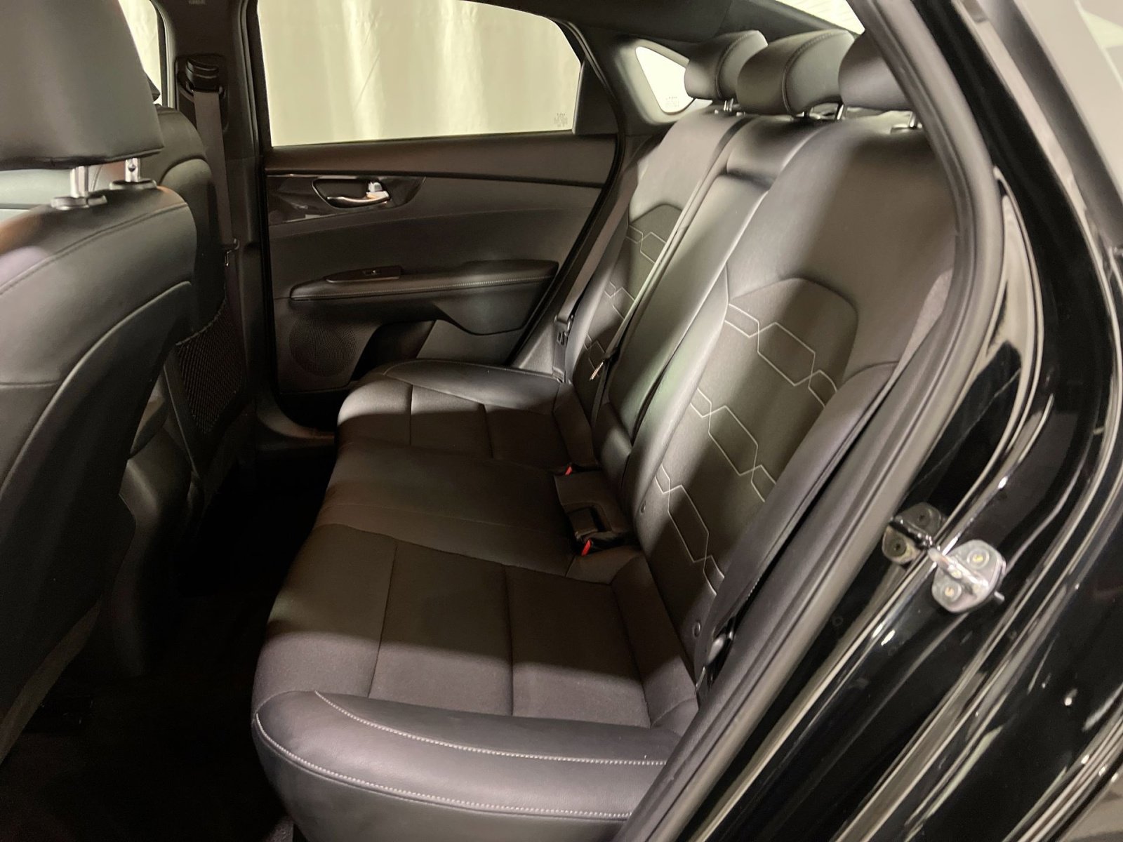 Used 2022 Kia Forte GT-Line w/ GT-Line Technology Package image 25