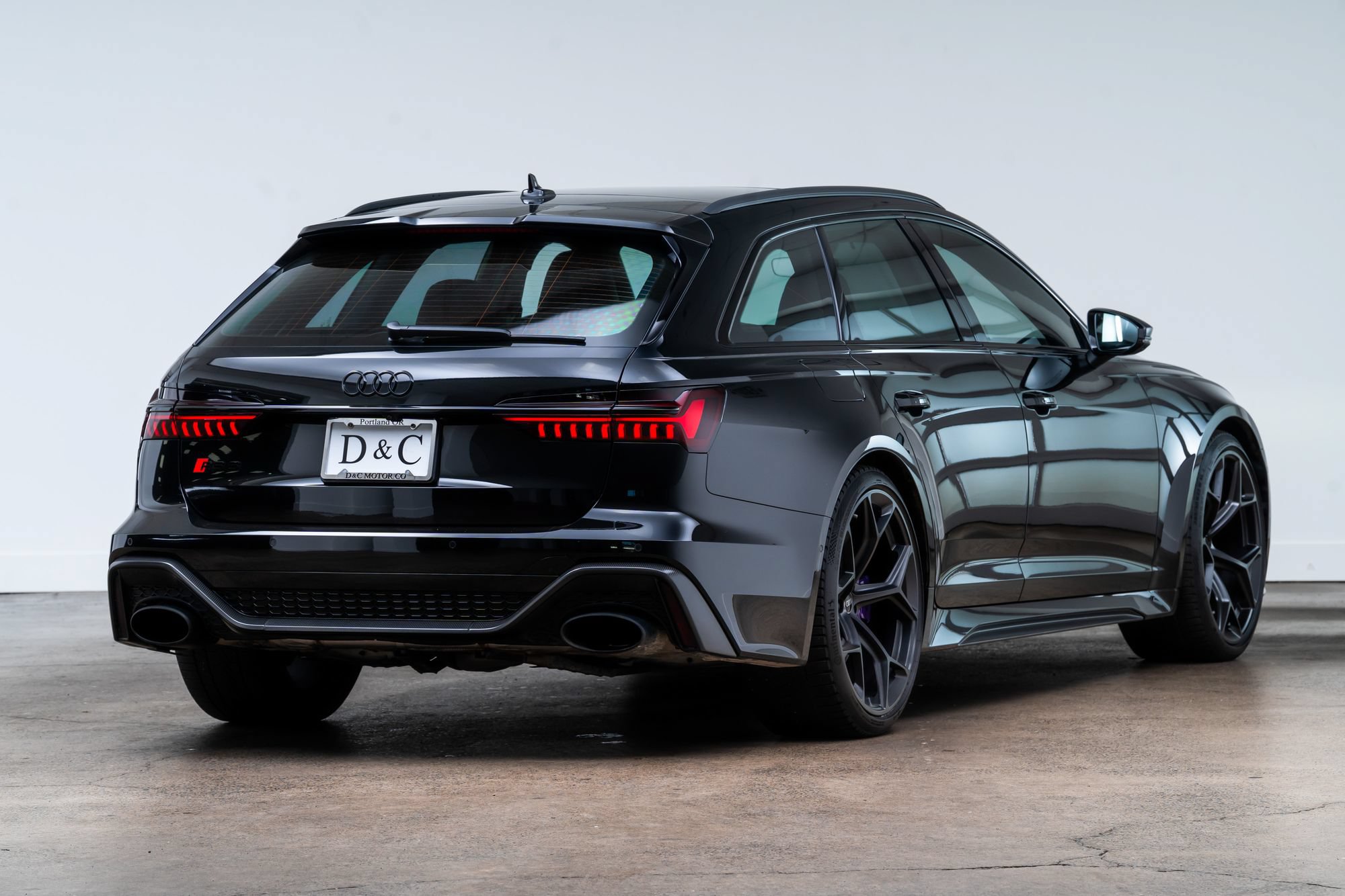 Used 2024 Audi RS 6 performance AWD/4WD image 7