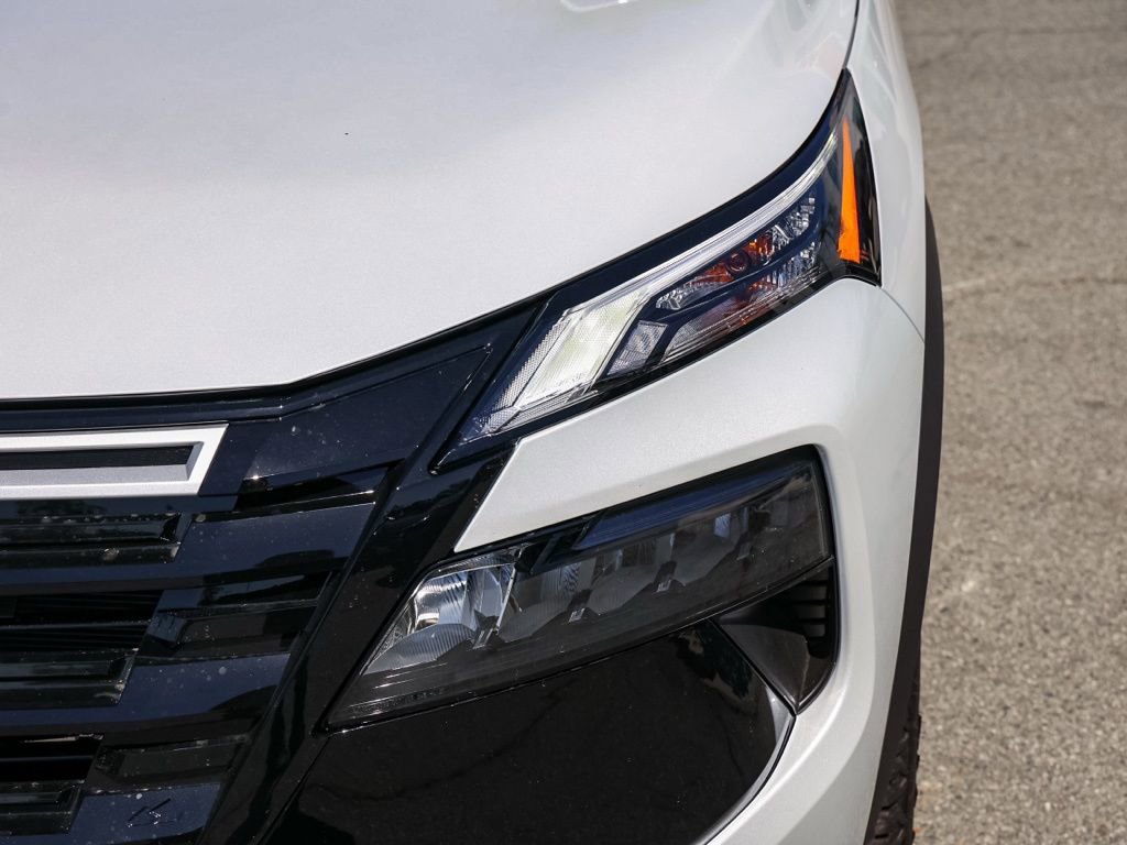 New 2026 Nissan Rogue SV image 9