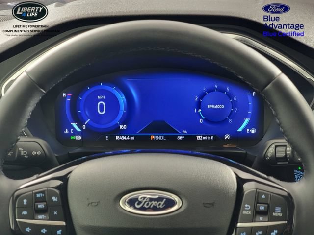 Certified 2022 Ford Escape Titanium w/ Class II Trailer Tow Package AWD/4WD image 29