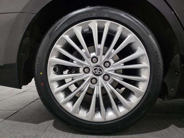 Used 2021 Toyota Avalon Limited w/ Advanced Safety Package image 26
