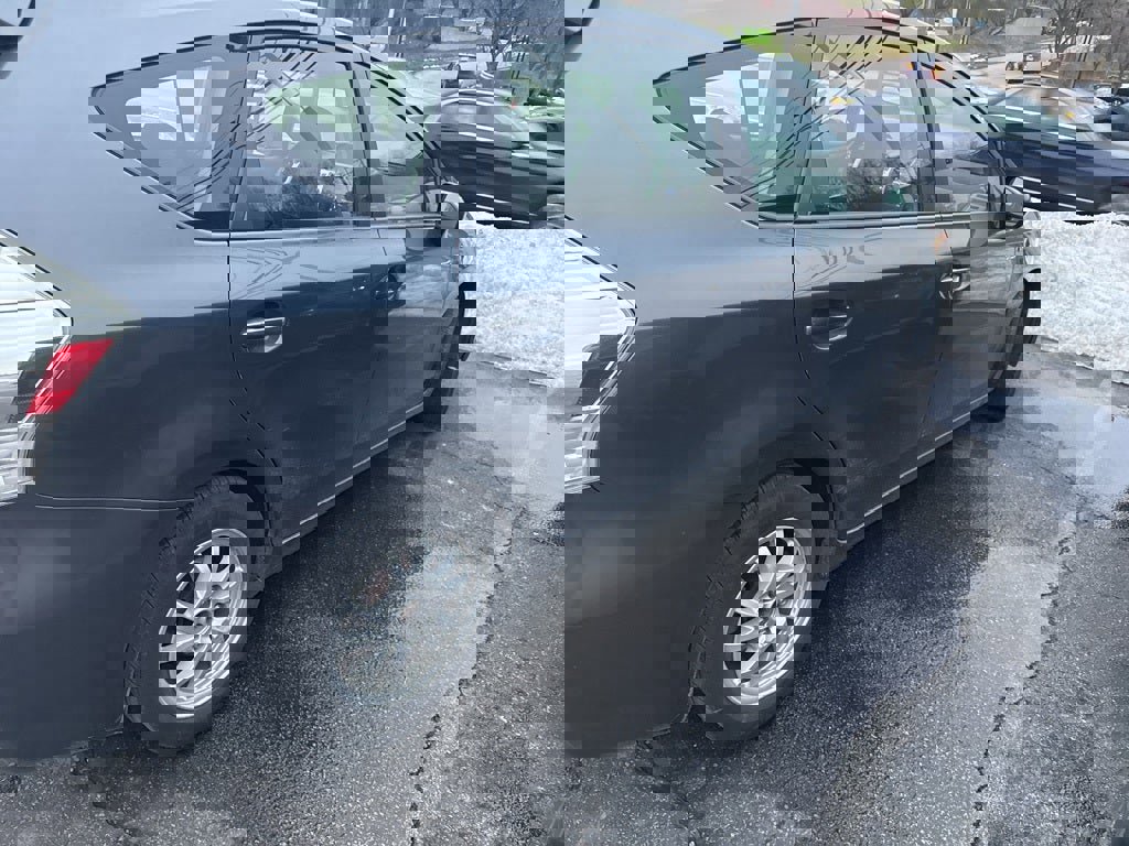 Used 2013 Toyota Prius V Two image 4