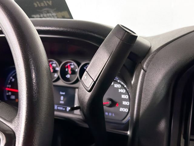 Used 2020 Chevrolet Silverado 2500 Custom w/ Custom Value Package image 16