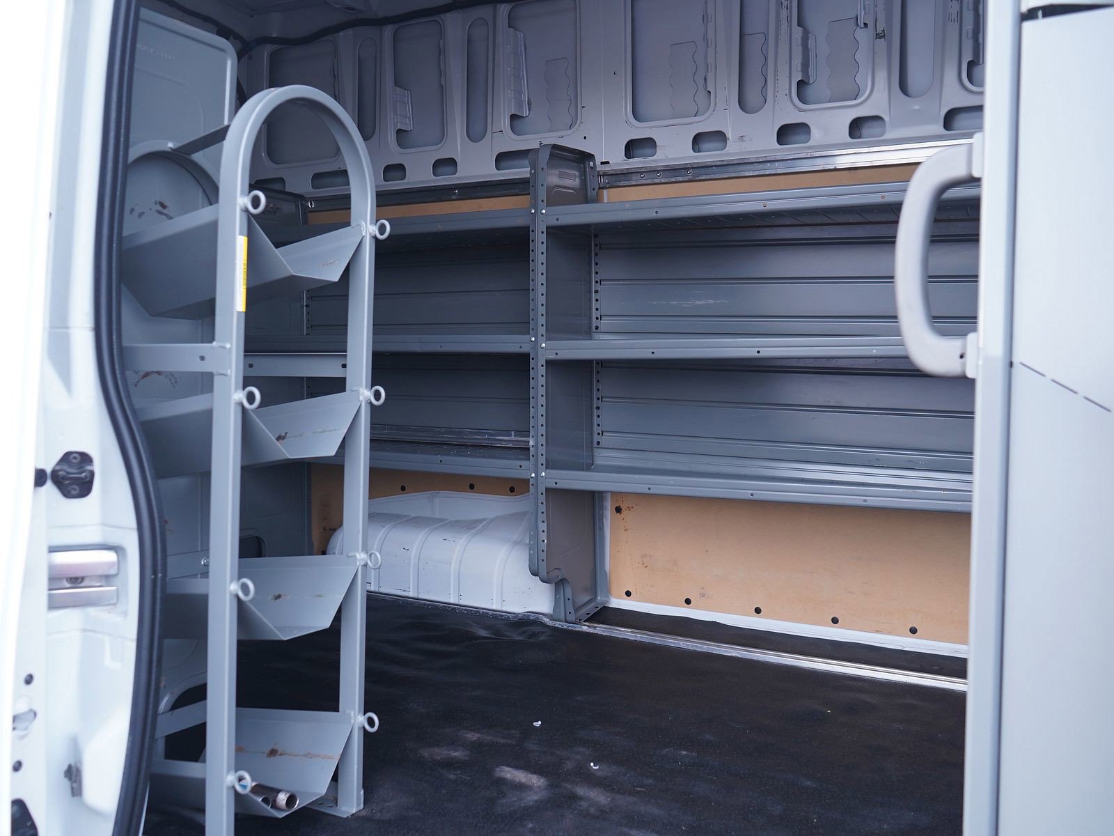 Used 2021 Nissan NV 2500 SV w/ Navigation Package image 13