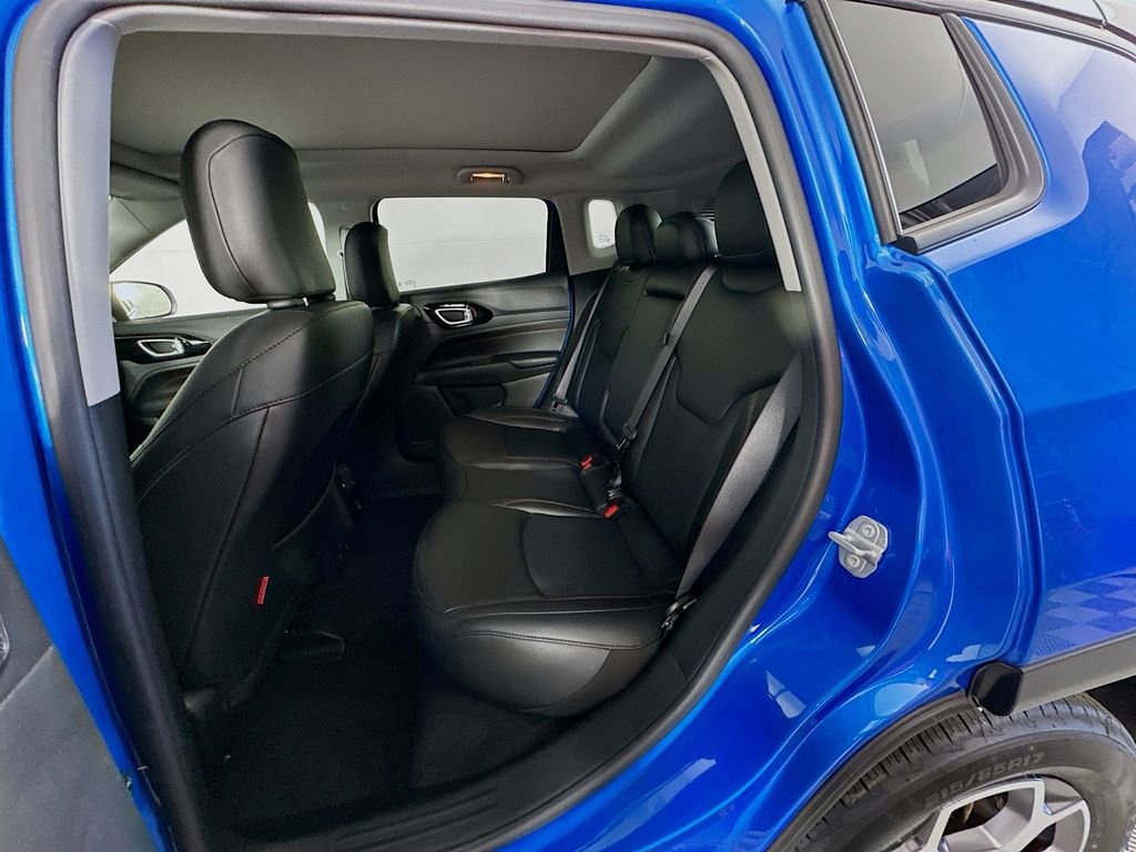Used 2022 Jeep Compass Trailhawk w/ Sun and Sound Group image 36