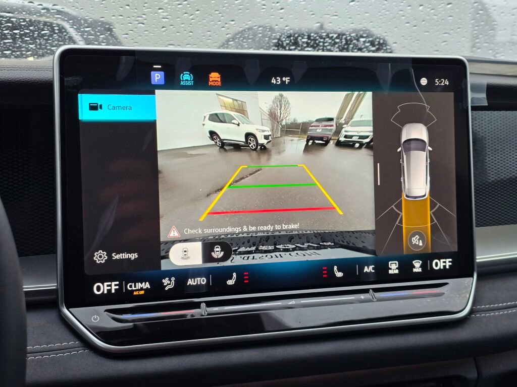 New 2026 Volkswagen Tiguan SE image 24