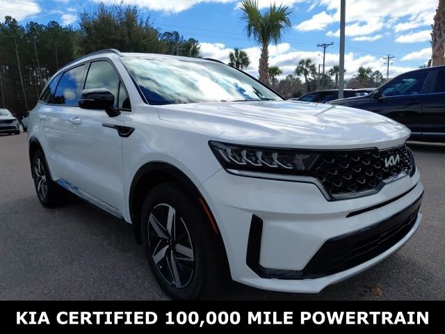 Certified 2023 Kia Sorento S image 1