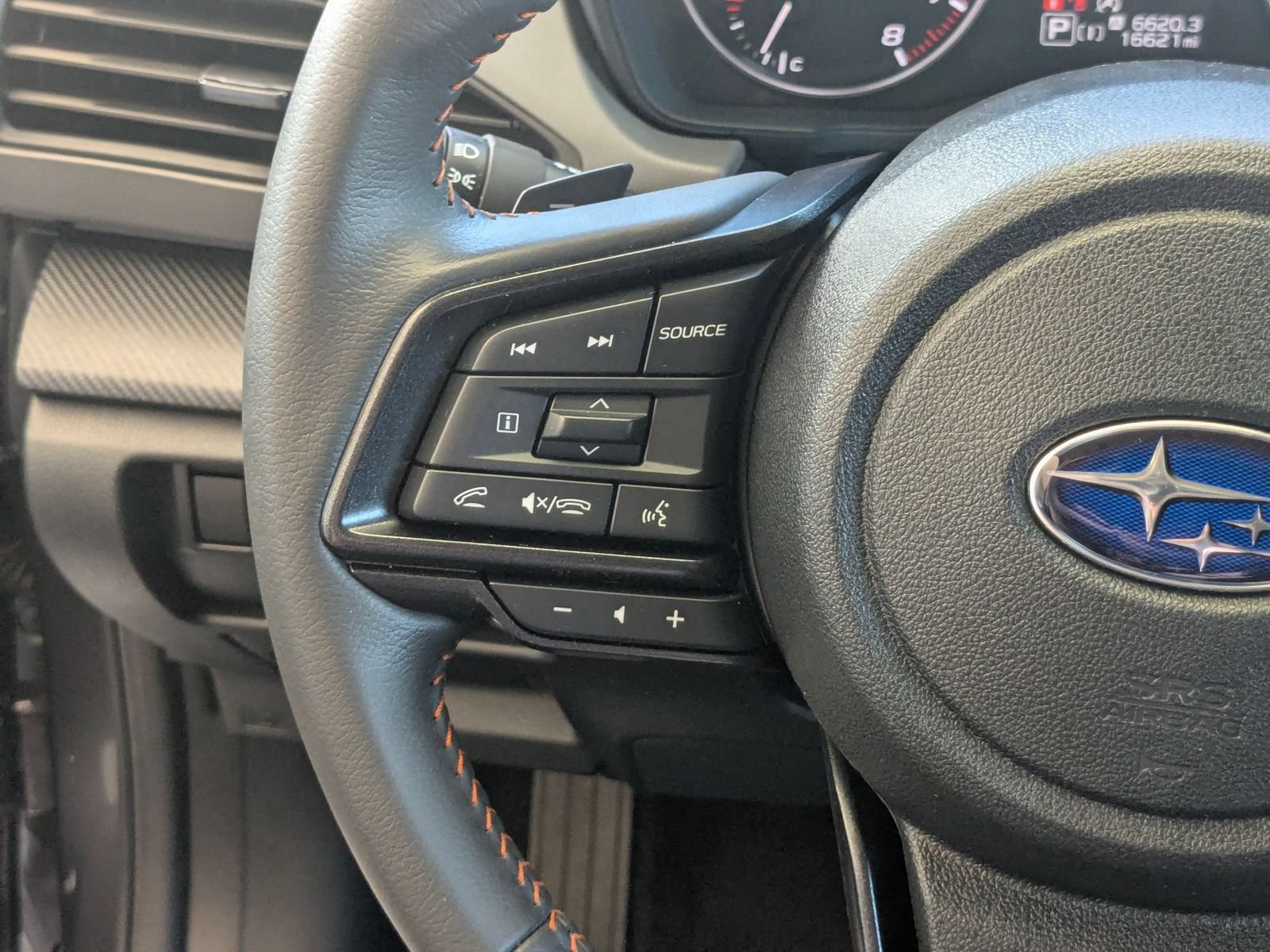 Certified 2025 Subaru Crosstrek 2.5i Limited w/ Crosstrek Mirror Package AWD/4WD image 16
